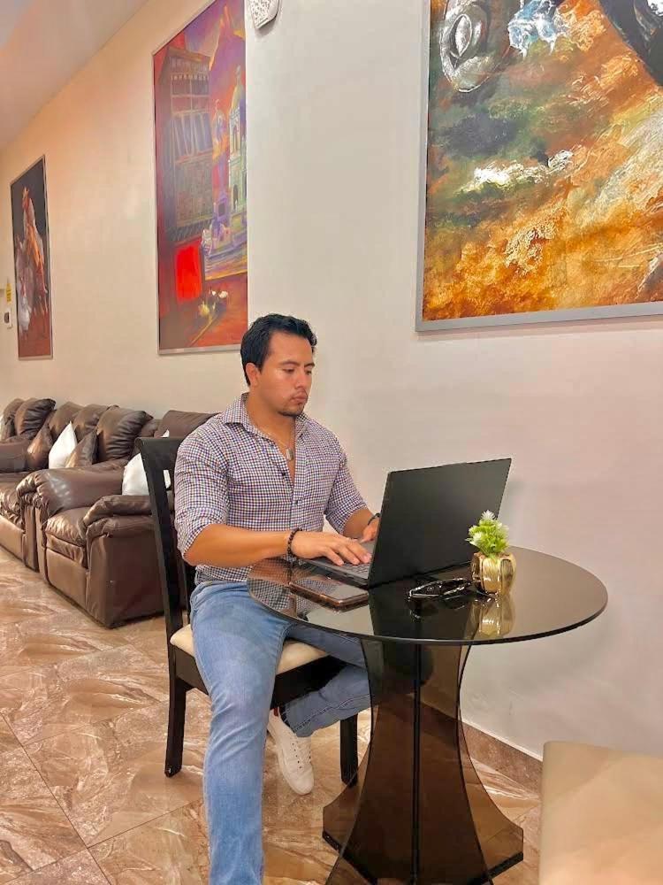 Jultom Inn Hotel & Suites Trujillo Ngoại thất bức ảnh