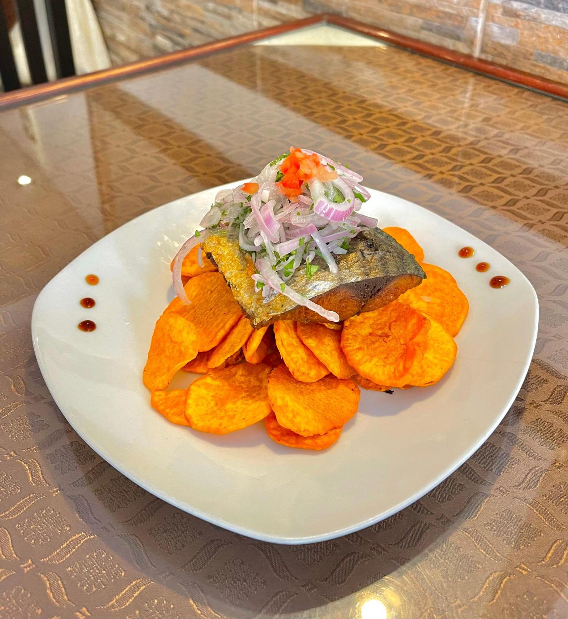 Jultom Inn Hotel & Suites Trujillo Ngoại thất bức ảnh