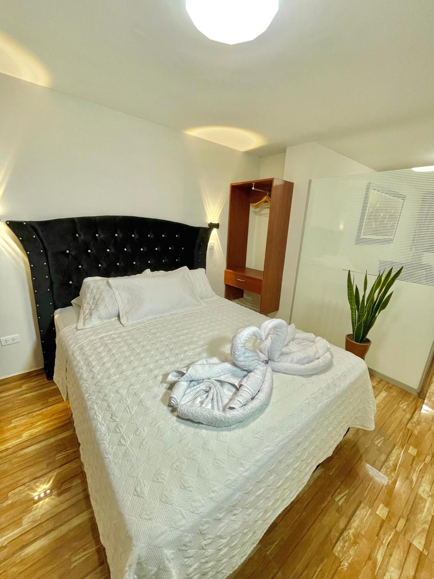 Jultom Inn Hotel & Suites Trujillo Ngoại thất bức ảnh