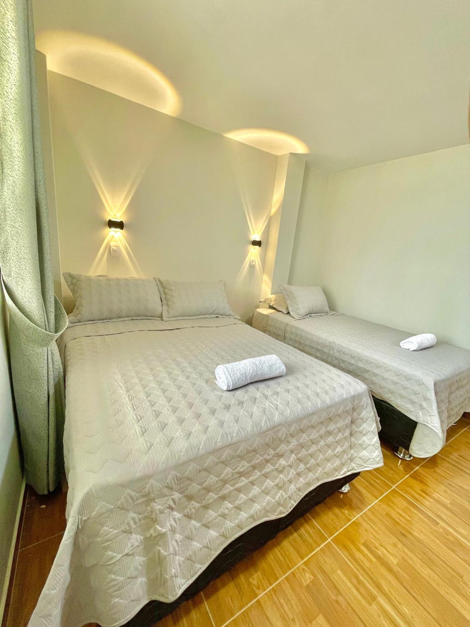 Jultom Inn Hotel & Suites Trujillo Ngoại thất bức ảnh