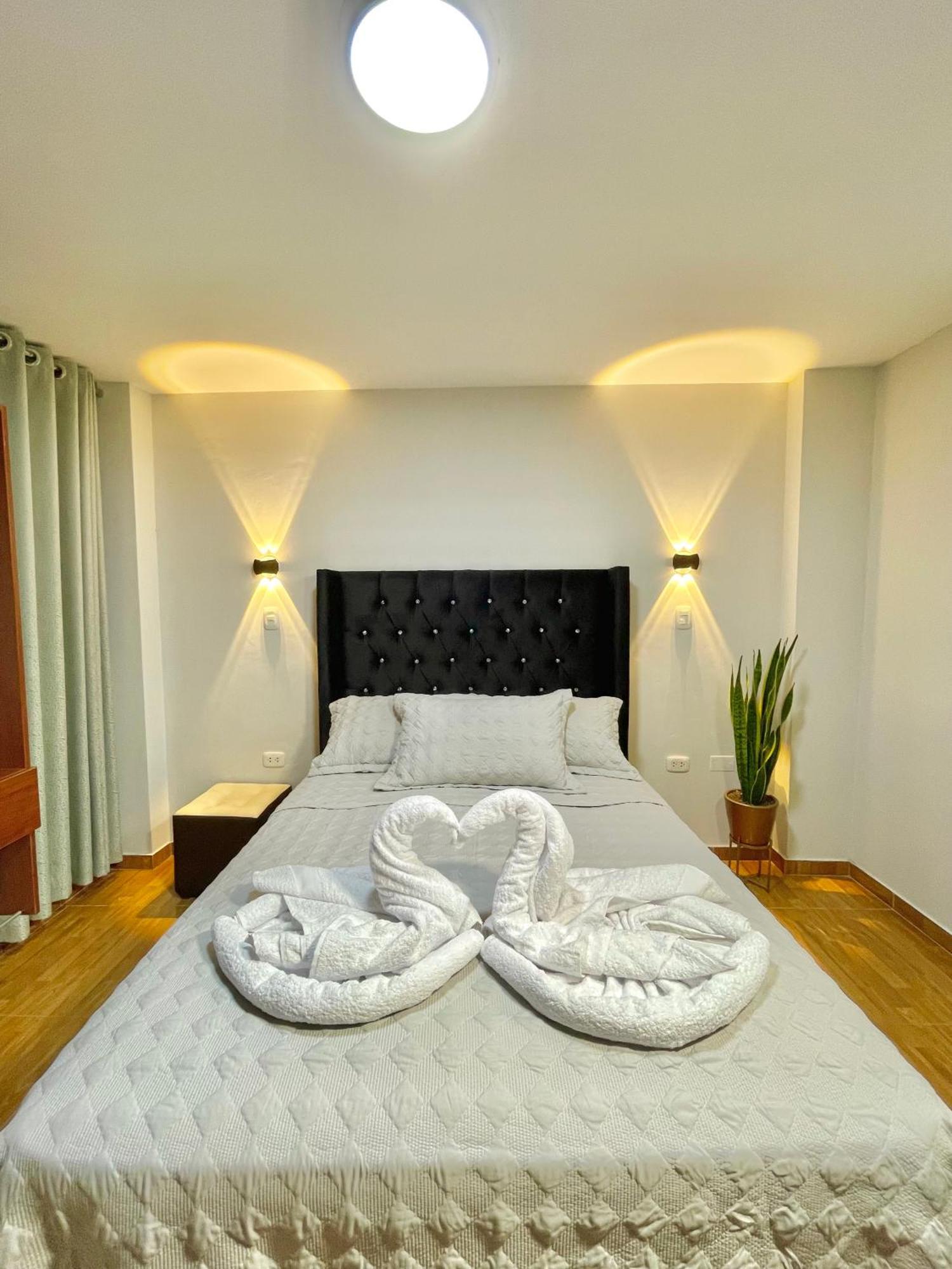 Jultom Inn Hotel & Suites Trujillo Ngoại thất bức ảnh